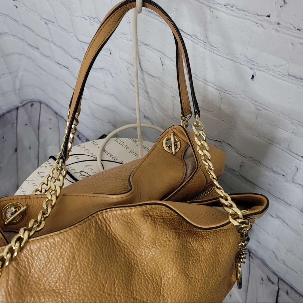 Michael Kors Tan Shoulder Bag - Picture 15 of 16